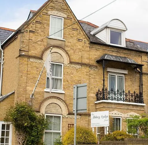 Abbey Lodge Hotel